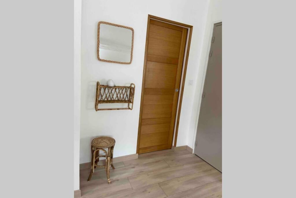 Au Coin Des Hospices Διαμέρισμα Μπον Εξωτερικό φωτογραφία