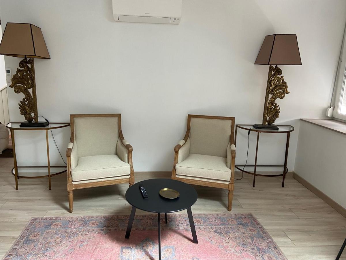 Au Coin Des Hospices Διαμέρισμα Μπον Εξωτερικό φωτογραφία